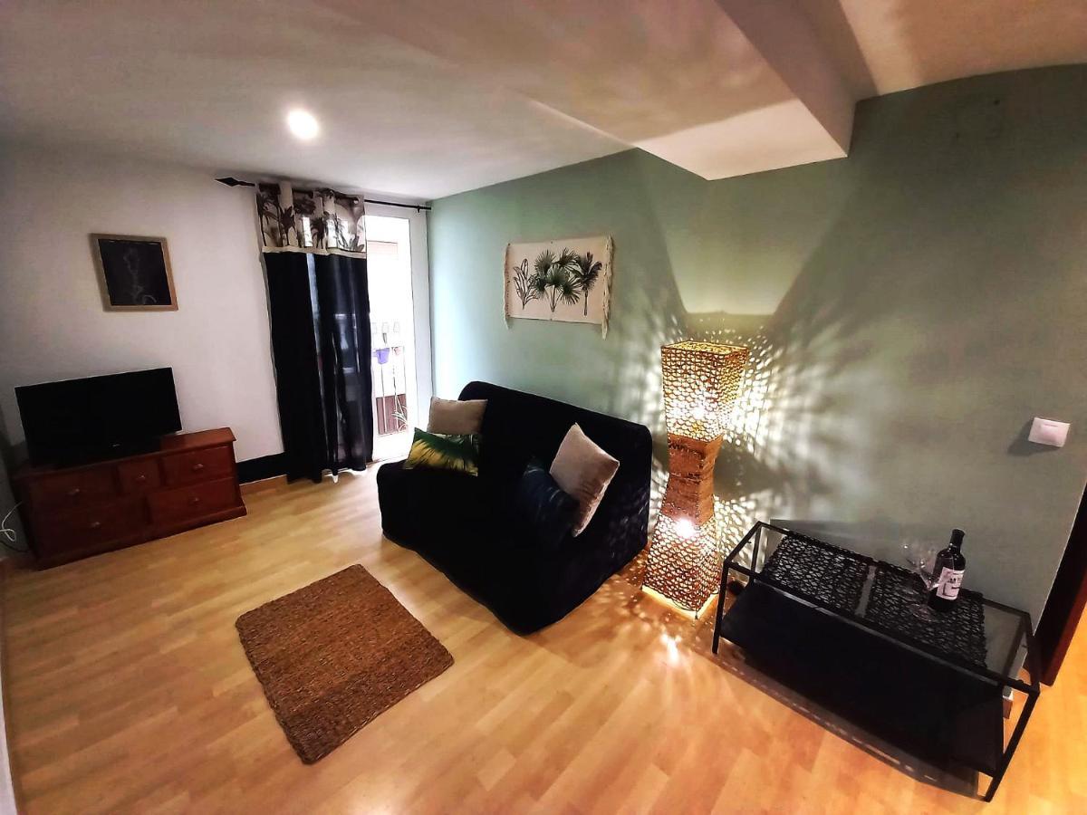Cornukarma Apartamiento La Capella Cornudella de Montsant Bagian luar foto